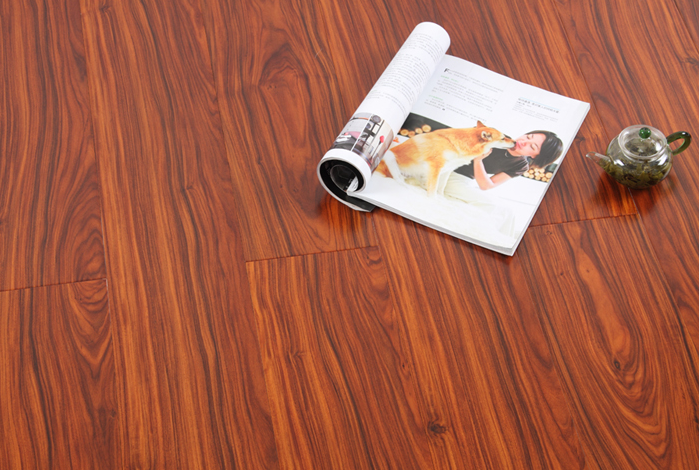 多層實(shí)木地板-天之弘T121010